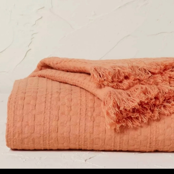 Opalhouse Bedding Opalhouse Waffle Weave Bed Throw Poshmark